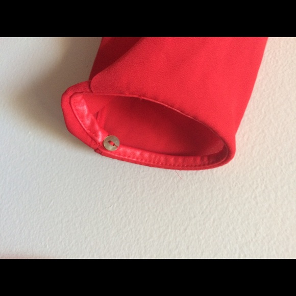 Vibrant red ZARA cropped blouse - Picture 4 of 4
